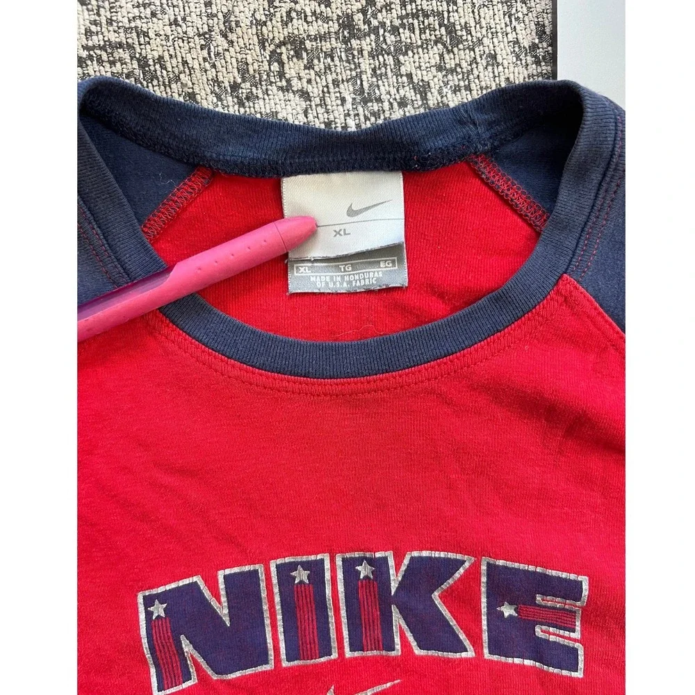 Vintage 1990's Nike‎ T Shirt Mens XL Red Blue Spell Out Logo USA Stars Vintage